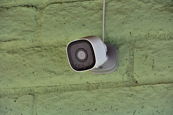 Camera de surveillance extérieure : conseils pour réussir son installation